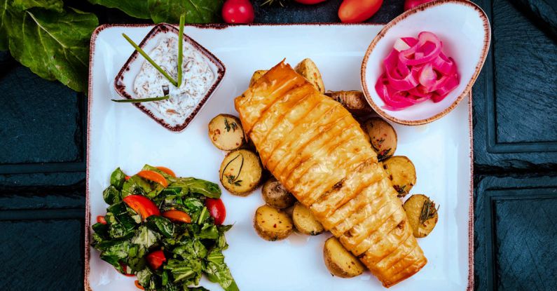 DIY Gourmet - A plate with fish, potatoes and salad